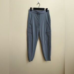 Athleta Go Far Travel pant joggers in blue size 2
